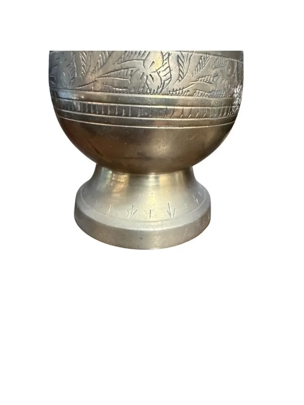 Vintage‎ hand engraved brass bud vase pair floral etched 7 inch décor